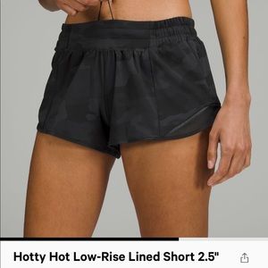 Lululemon camo Hotty hot shorts